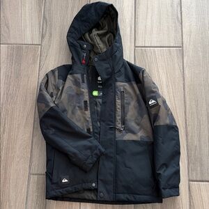 Quiksilver - Dryflight Black and White Snowboarding Camouflage Jacket